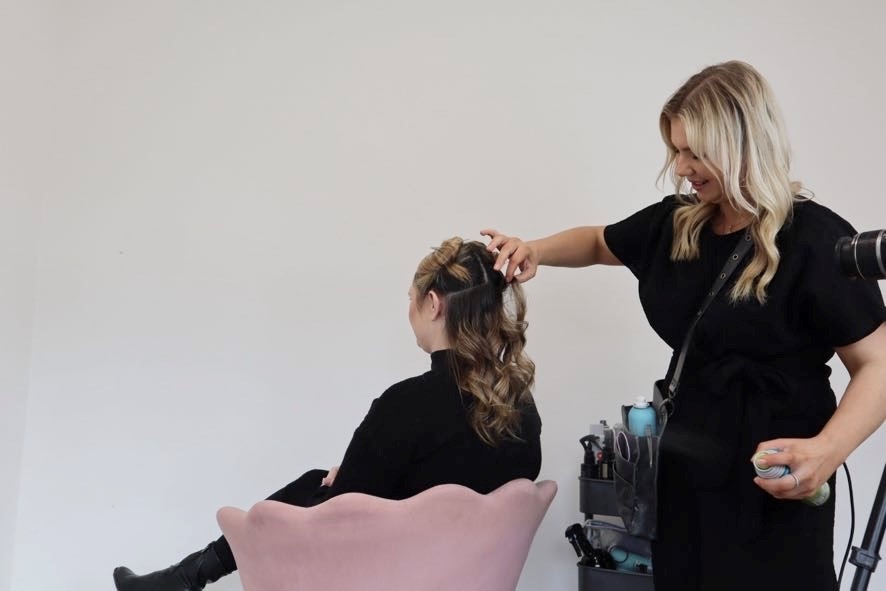 How To Barrel Curl – My Bridal Hair Hub